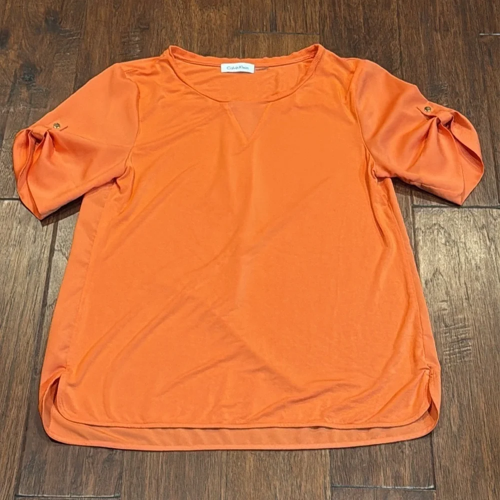 Small Calvin Klein Women's Loose Fitting Orange Blouse Top